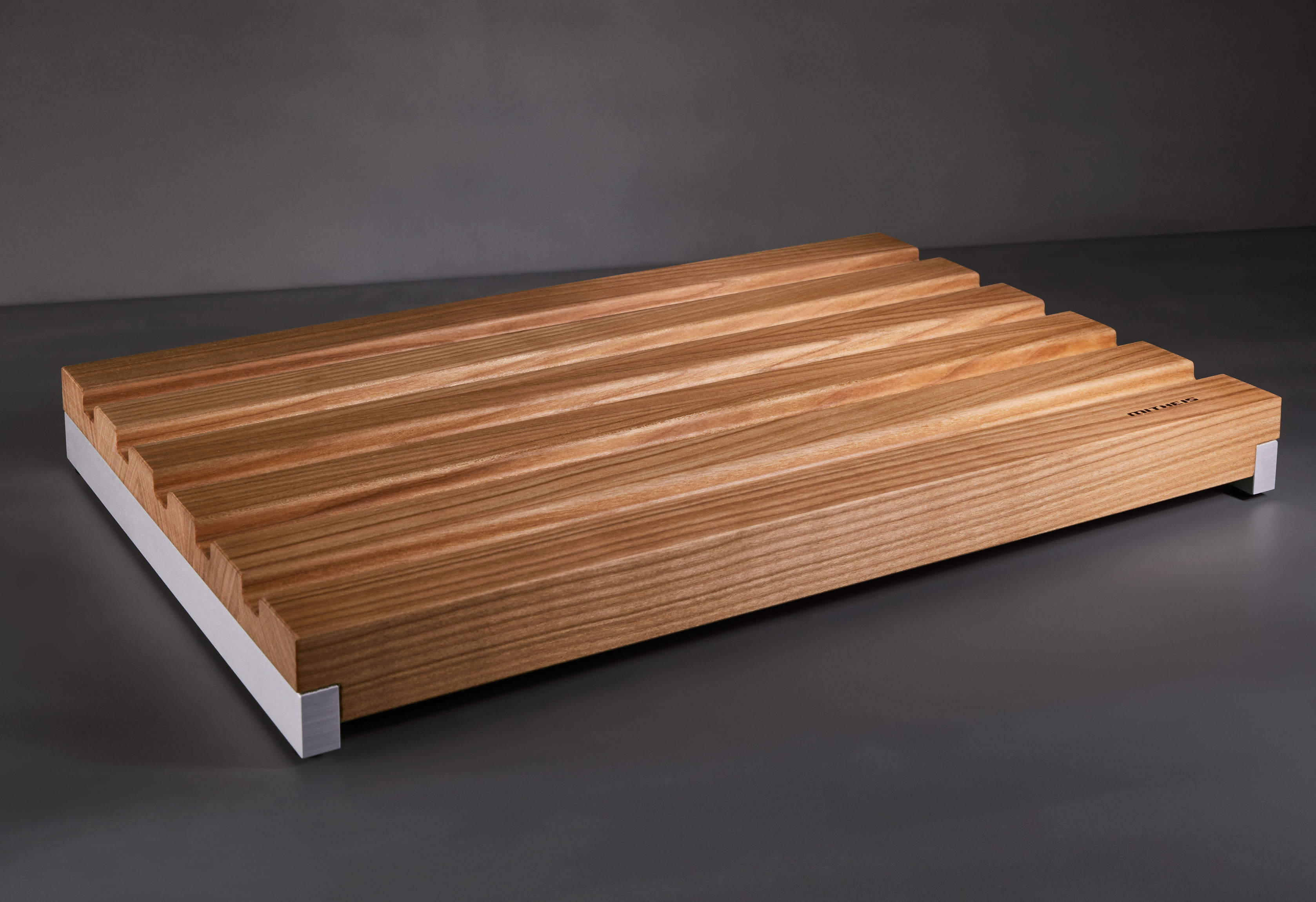 Mittleres Brotschneidbrett Kirsche-Aluminium