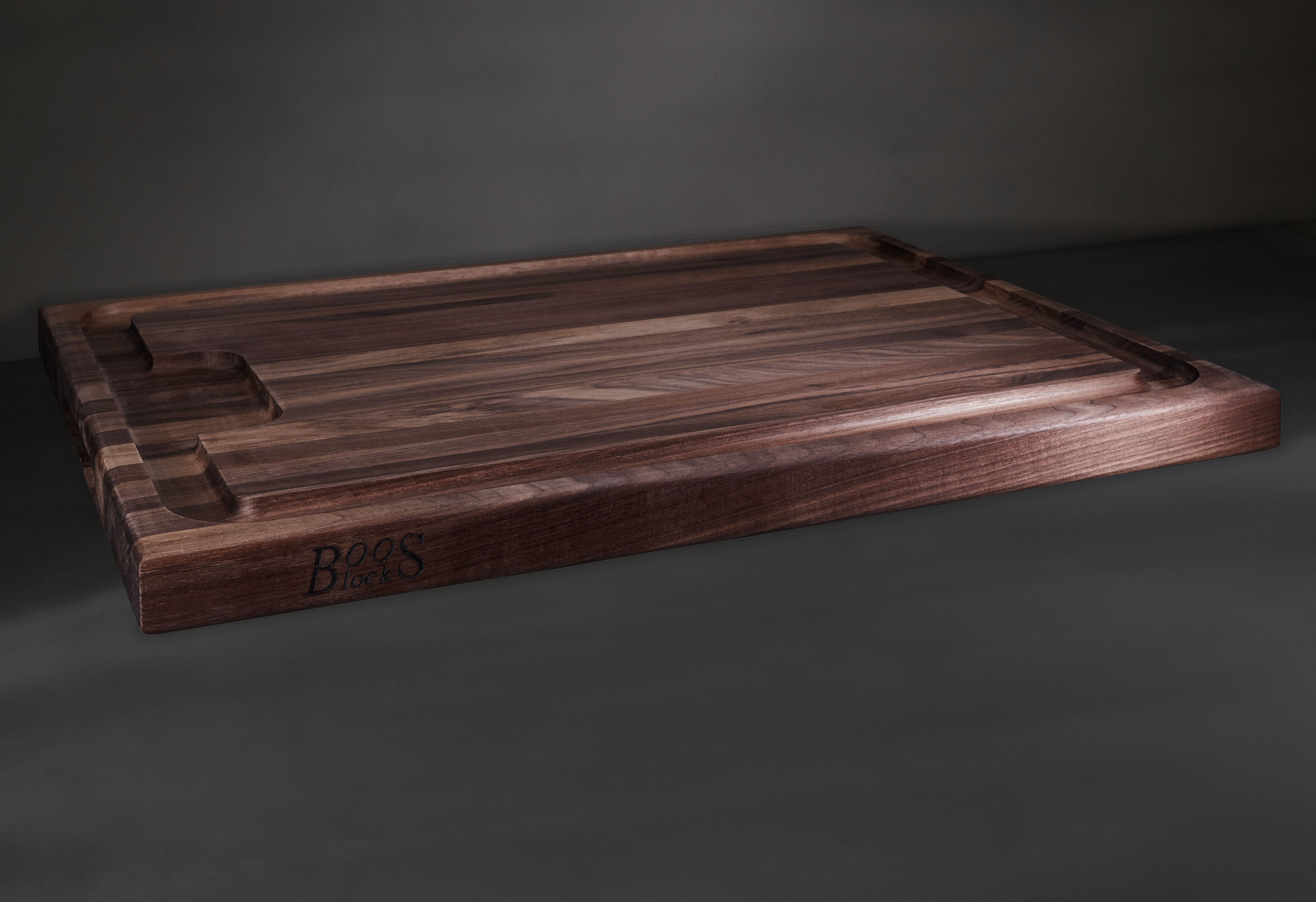 Großes Gourmet Schneidebrett mit Saftrille 4cm