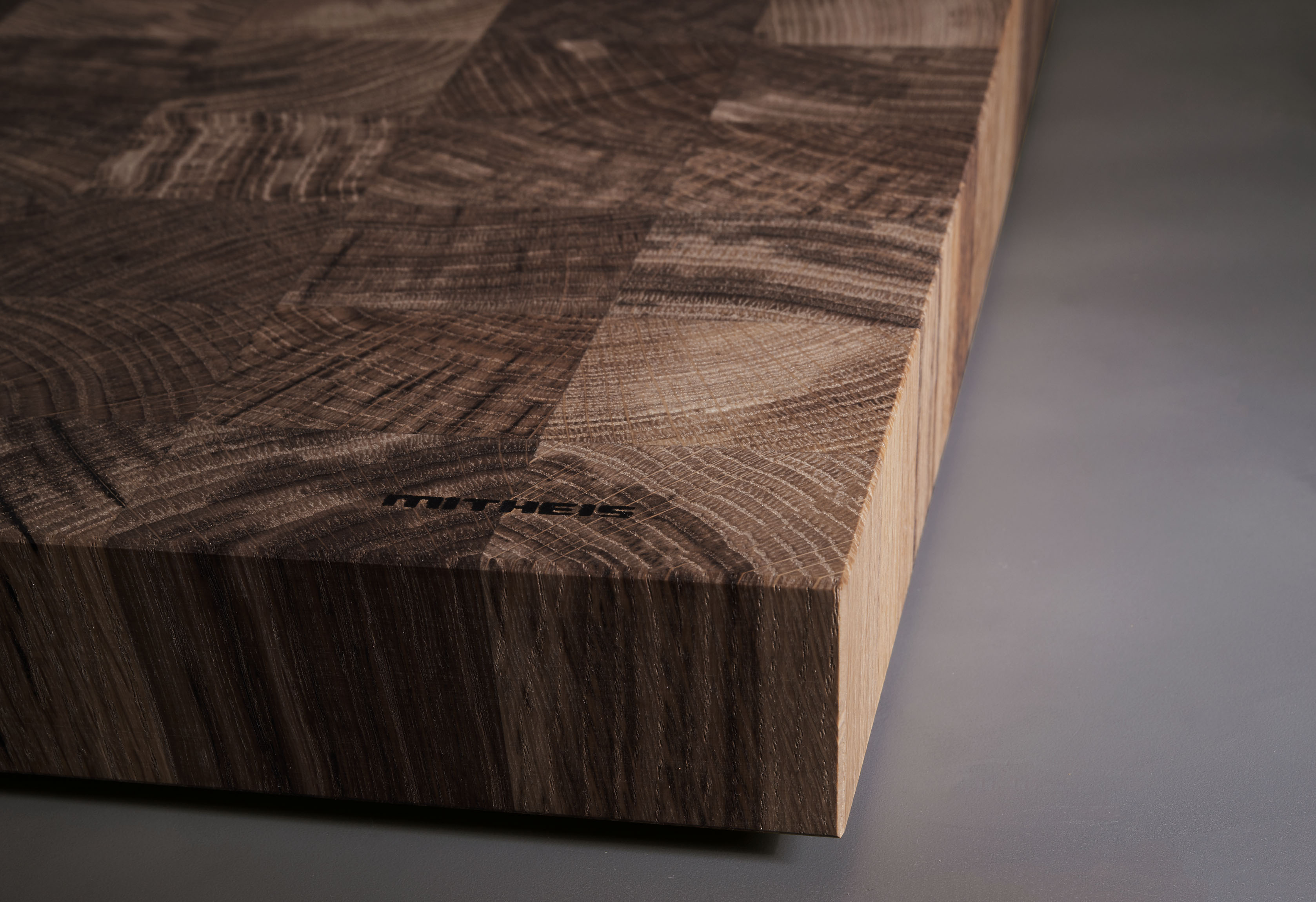 Großer Hackblock Eiche Stirnholz rechteckig 58,5x39