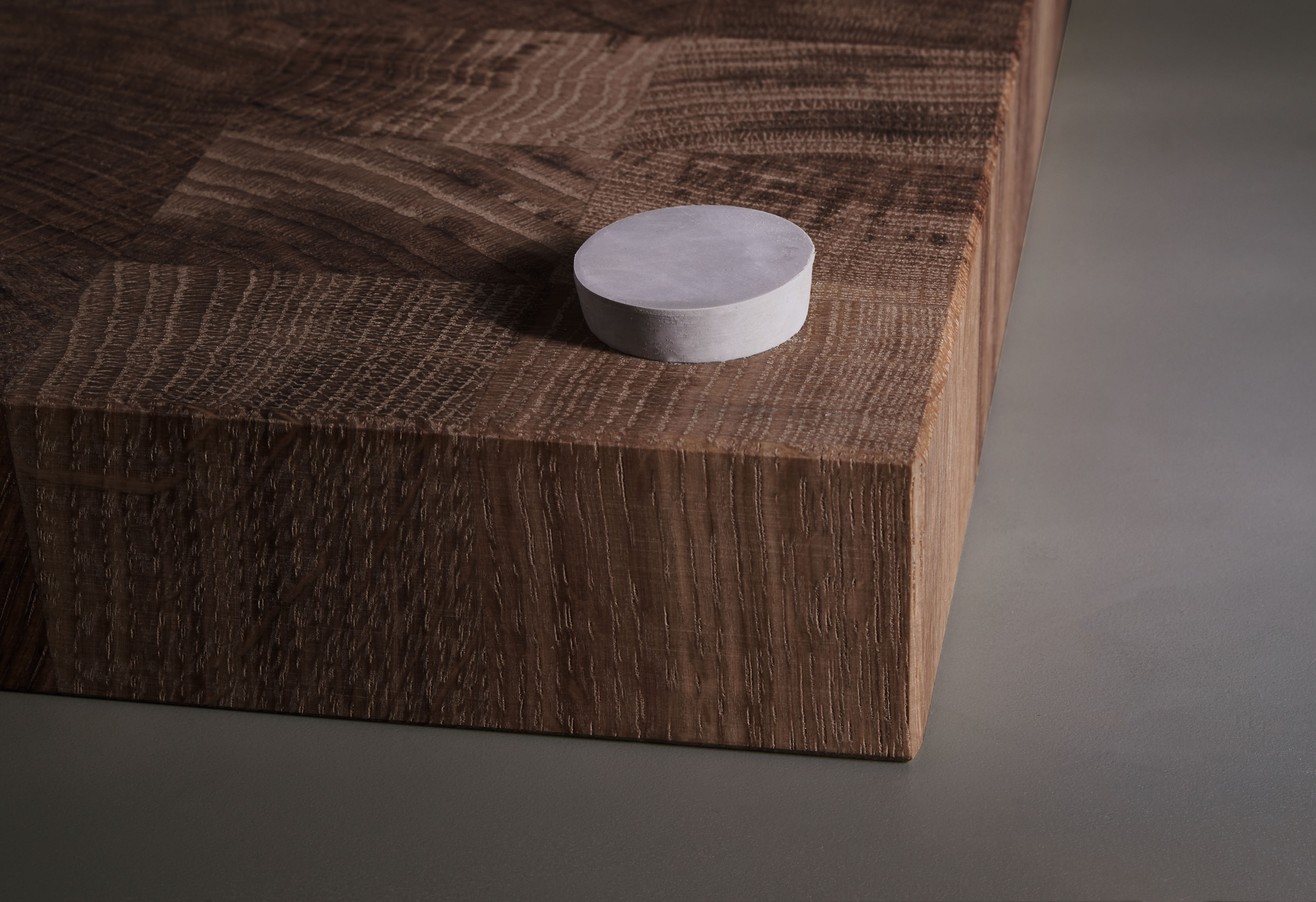 Großer Hackblock Eiche Stirnholz rechteckig 58,5x39