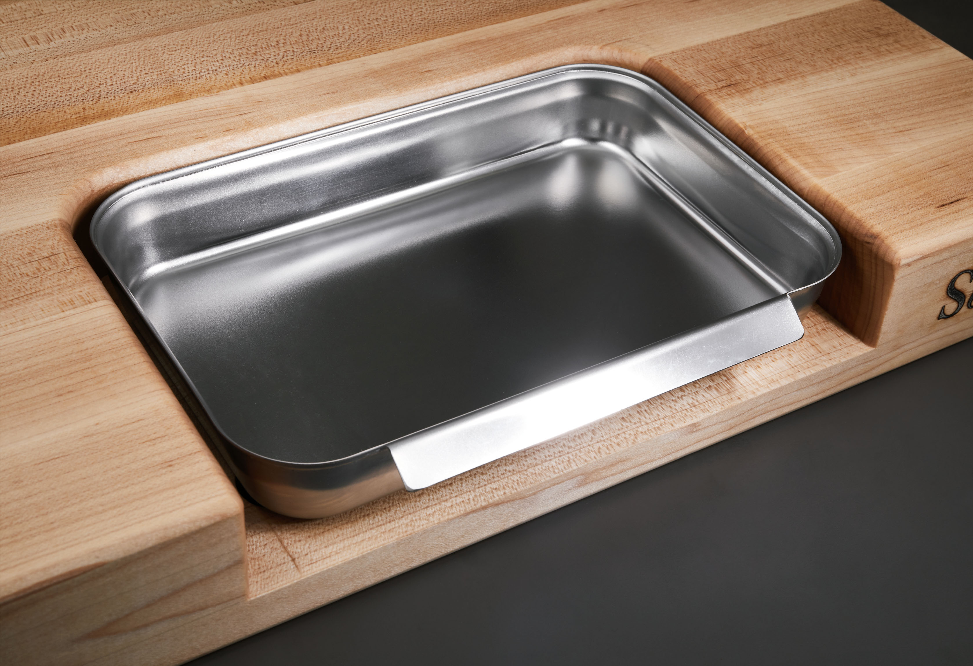 Mittleres Profi-Schneidebrett mit Saftrille und Auffangschale Ahorn 6cm